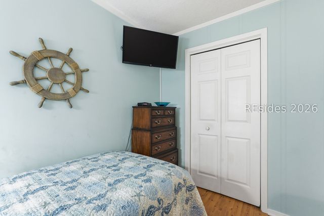 40 Folly Field Road 231, Hilton Head Island, SC 29928