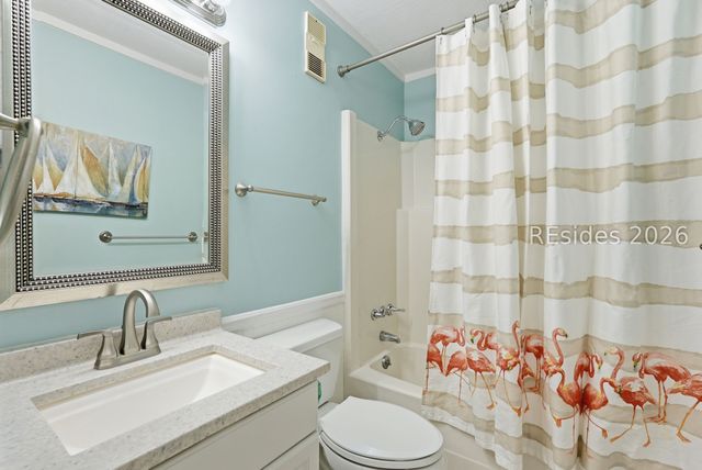 40 Folly Field Road 231, Hilton Head Island, SC 29928