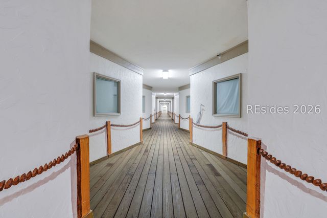 40 Folly Field Road 231, Hilton Head Island, SC 29928