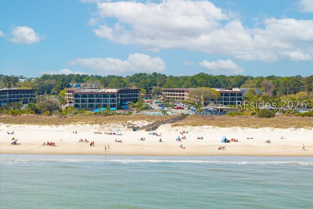 40 Folly Field Road 231, Hilton Head Island, SC 29928