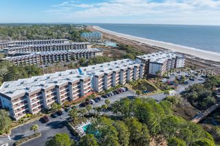 40 Folly Field Road 231, Hilton Head Island, SC 29928