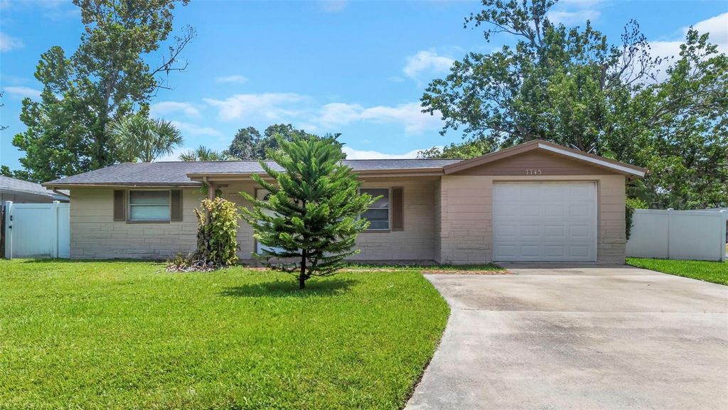 7745 YUCCA DRIVE, New Port Richey, FL 34653