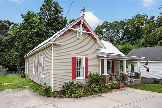 171 NE Broad Street, Fairburn, GA 30213