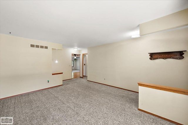 5075 Caraway Drive, Sterling Heights, MI 48314