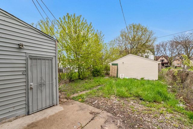 2638 19th STREET, Milwaukee, WI 53206