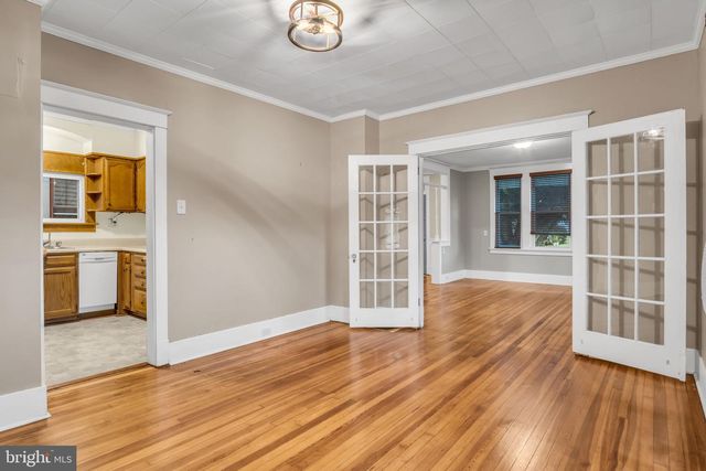 32 W WILLOW ST, Carlisle, PA 17013