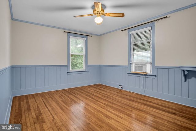 32 W WILLOW ST, Carlisle, PA 17013