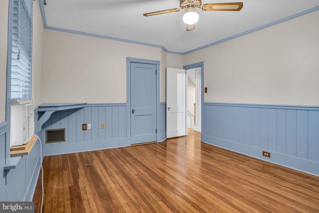 32 W WILLOW ST, Carlisle, PA 17013