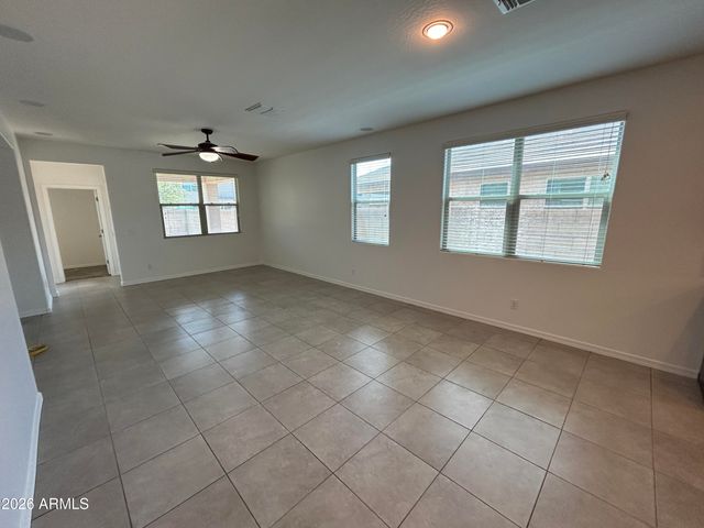 10319 W HAMMOND Lane, Tolleson, AZ 85353