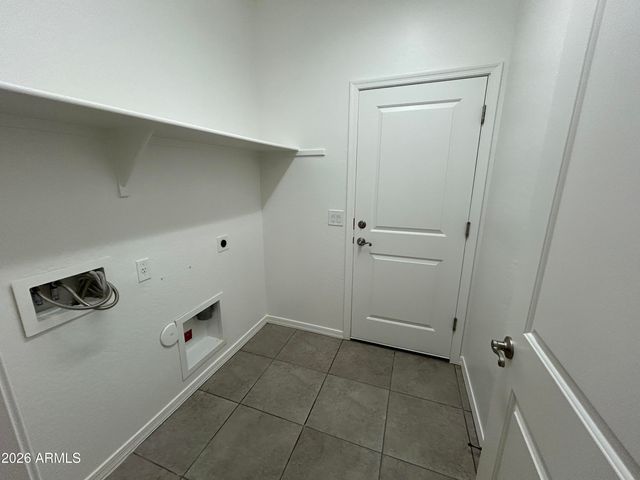 10319 W HAMMOND Lane, Tolleson, AZ 85353