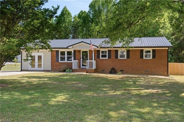 172 Stratford Road, Lexington, NC 27292
