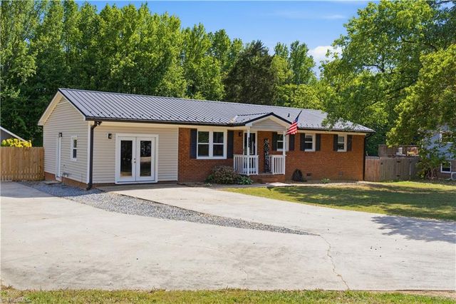 172 Stratford Road, Lexington, NC 27292