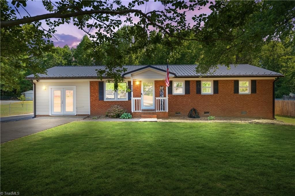172 Stratford Road, Lexington, NC 27292