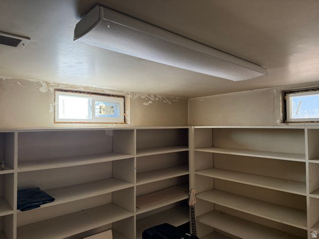 496 N 300 W, Mapleton, UT 84664