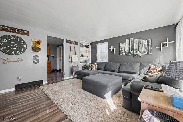 670 W Maryland Avenue, Sebring, OH 44672