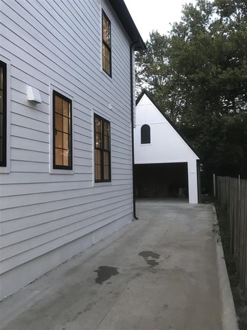 3306 Indianview Drive, Waterford, MI 48329