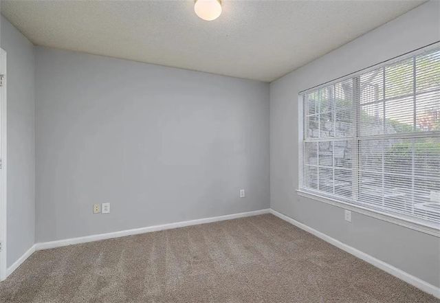 825 Hank Aaron Drive SW, Atlanta, GA 30315