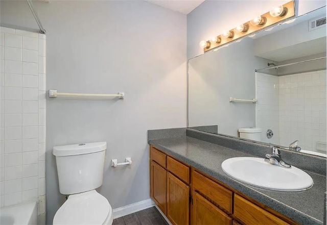 825 Hank Aaron Drive SW, Atlanta, GA 30315