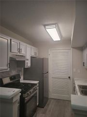 825 Hank Aaron Drive SW, Atlanta, GA 30315