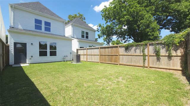 765 Enterprise B Street B, Houston, TX 77088