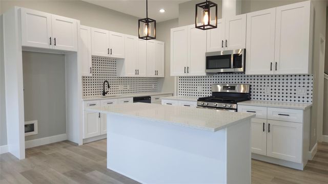 765 Enterprise B Street B, Houston, TX 77088