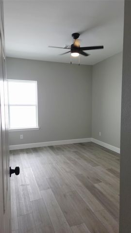 765 Enterprise B Street B, Houston, TX 77088