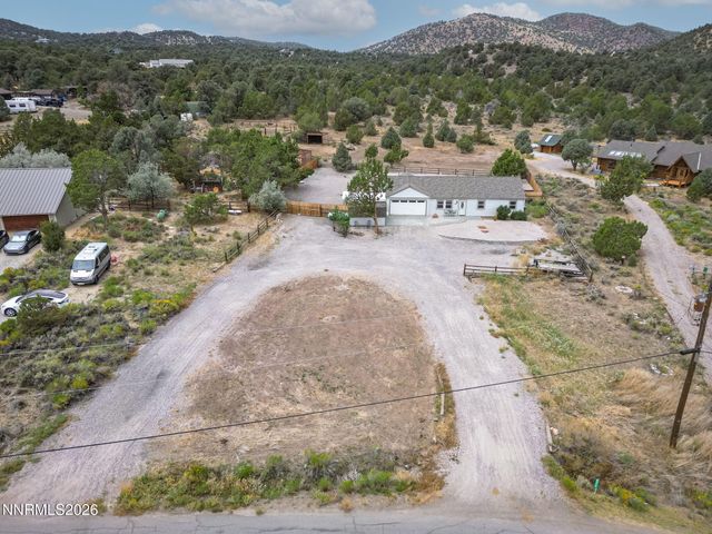 2424 Cartwright Road, Reno, NV 89521