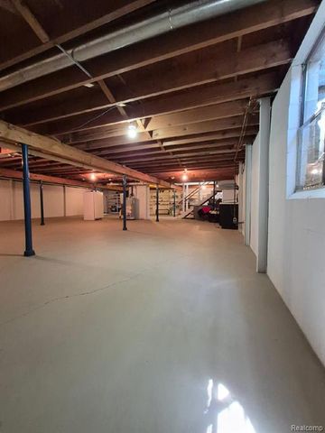 311 S Clinton Street, Stockbridge, MI 49285