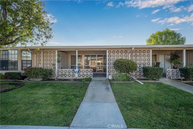 13211 St Andrews Drive 155K, Seal Beach, CA 90740