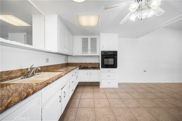 13211 St Andrews Drive 155K, Seal Beach, CA 90740