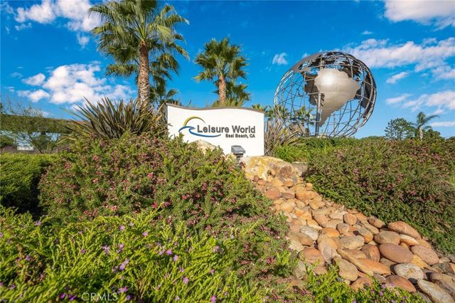 13211 St Andrews Drive 155K, Seal Beach, CA 90740