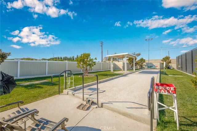 13211 St Andrews Drive 155K, Seal Beach, CA 90740