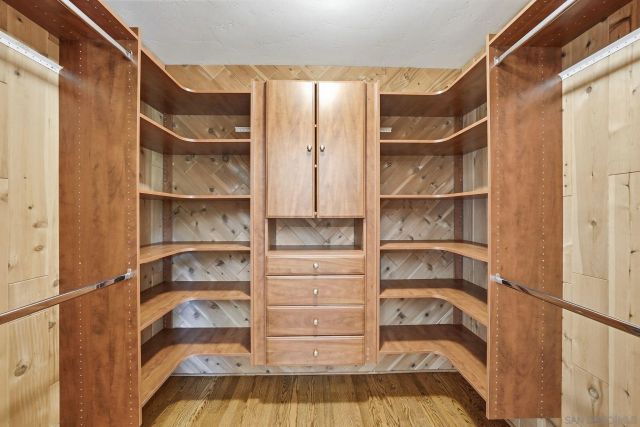 432 Arnold Way, Alpine, CA 91901