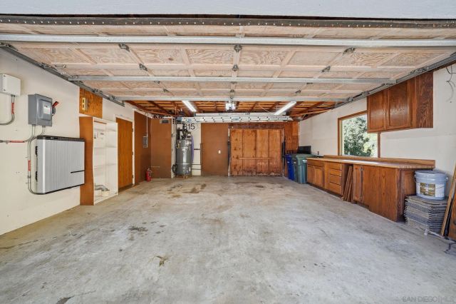 432 Arnold Way, Alpine, CA 91901