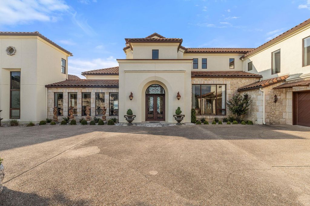 12600 Lyndon DR, Austin, TX 78732