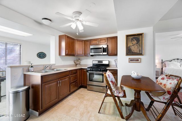 349 S Paseo Cerro, Green Valley, AZ 85614