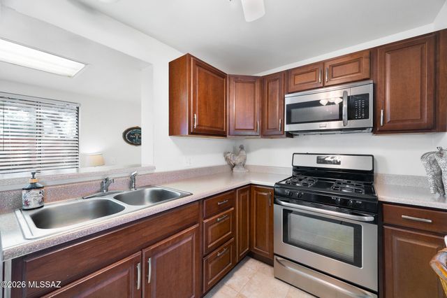 349 S Paseo Cerro, Green Valley, AZ 85614