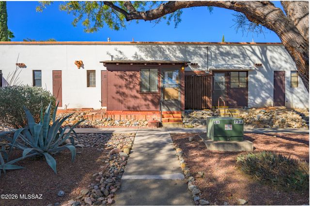 349 S Paseo Cerro, Green Valley, AZ 85614