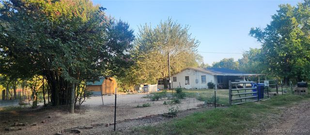 8388 S Research, Atoka, OK 74525