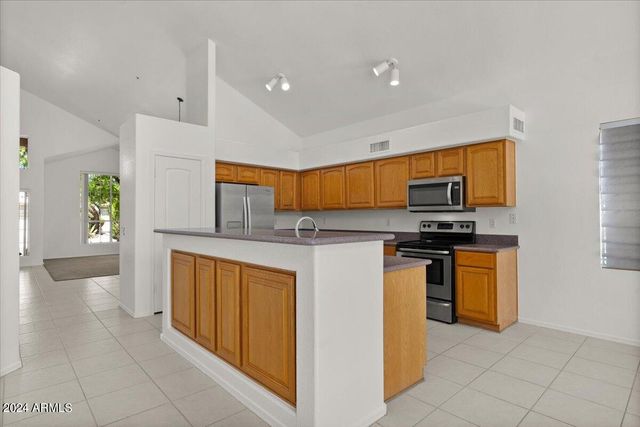 9297 E Blanche Drive, Scottsdale, AZ 85260