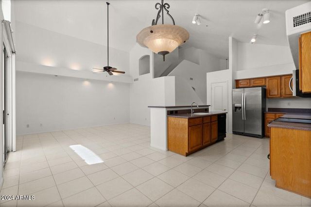 9297 E Blanche Drive, Scottsdale, AZ 85260