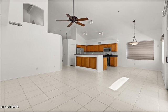9297 E Blanche Drive, Scottsdale, AZ 85260