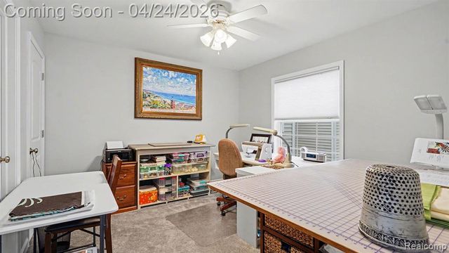 4013 Eastbridge Circle Road, Stockbridge, MI 49285