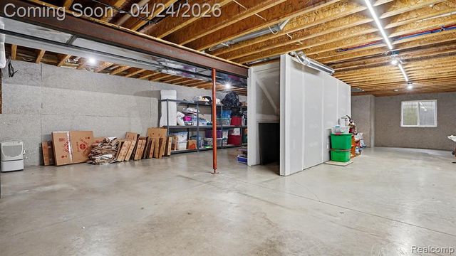 4013 Eastbridge Circle Road, Stockbridge, MI 49285