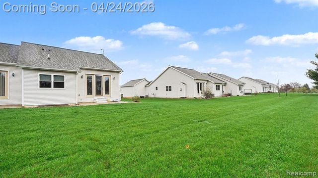 4013 Eastbridge Circle Road, Stockbridge, MI 49285