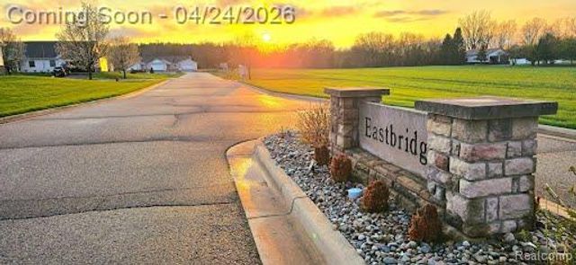 4013 Eastbridge Circle Road, Stockbridge, MI 49285