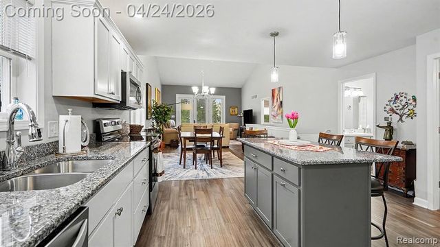 4013 Eastbridge Circle Road, Stockbridge, MI 49285