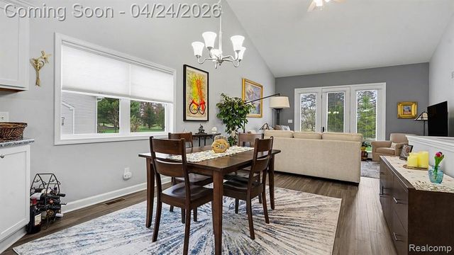 4013 Eastbridge Circle Road, Stockbridge, MI 49285