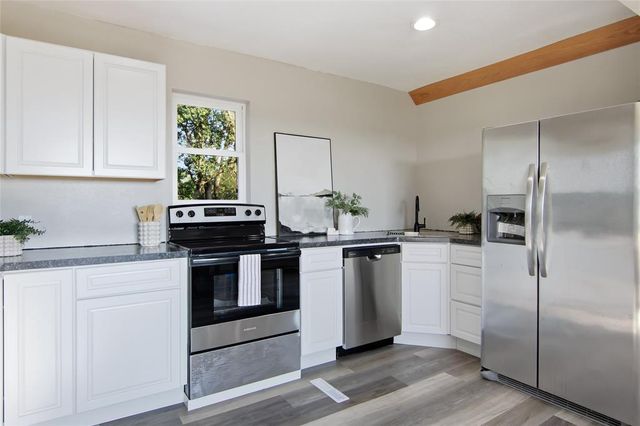3433 Starr Avenue, Eau Claire, WI 54703