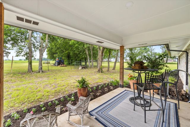 2201 Connie Ln, Rockwall, TX 75032